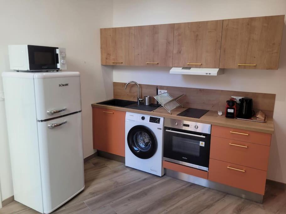 Appartement Secteur Gare Et Place De La Comedie, Wifi & Climatisation モンペリエ エクステリア 写真
